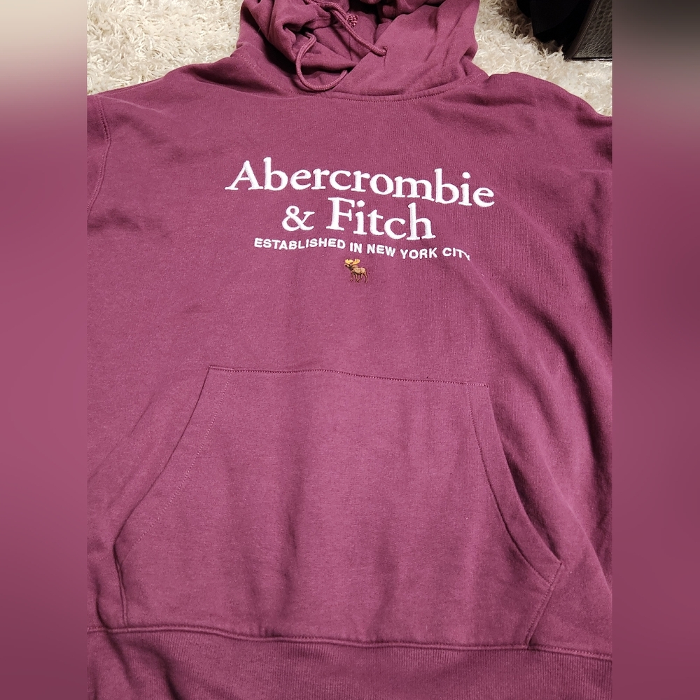 ABERCROMBIE & FITCH Soft A&F Fleece Hoodie Sweatshirt Maroon Embroidered Moose